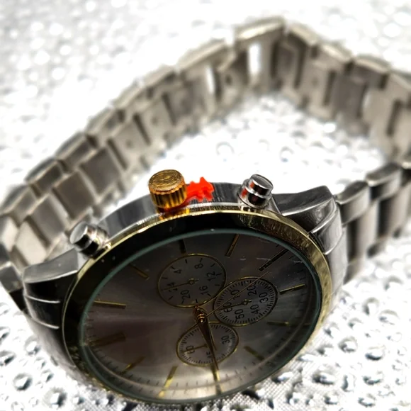 Men Watch - I. N. C. - NWOT - Picture 2 of 5